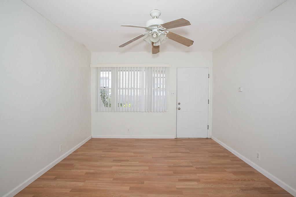 CHARMING 1 BEDROOM ROSE PARK APARTMENT
